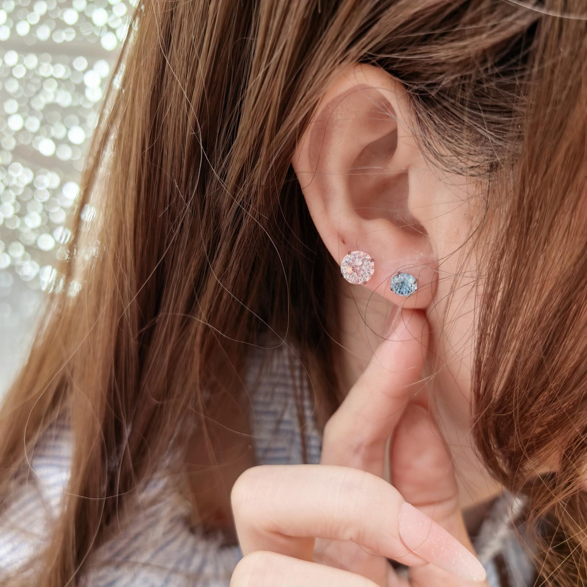 Iridescent Aurora Kaleidoscope Cubic Zirconia Stud Earrings, Hypoallergenic Titanium Steel Knurled Screw Back Earrings for Women, 6mm 8mm Screw‑Back Studs