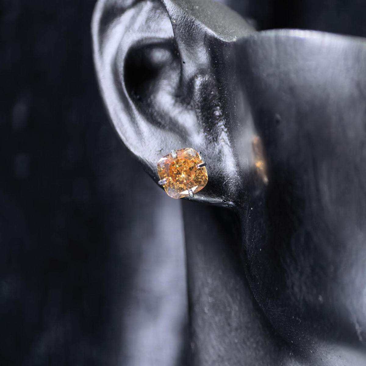 6mm fat square bouquet‑cut champagne tone cz titanium‑steel screw‑back stud earring