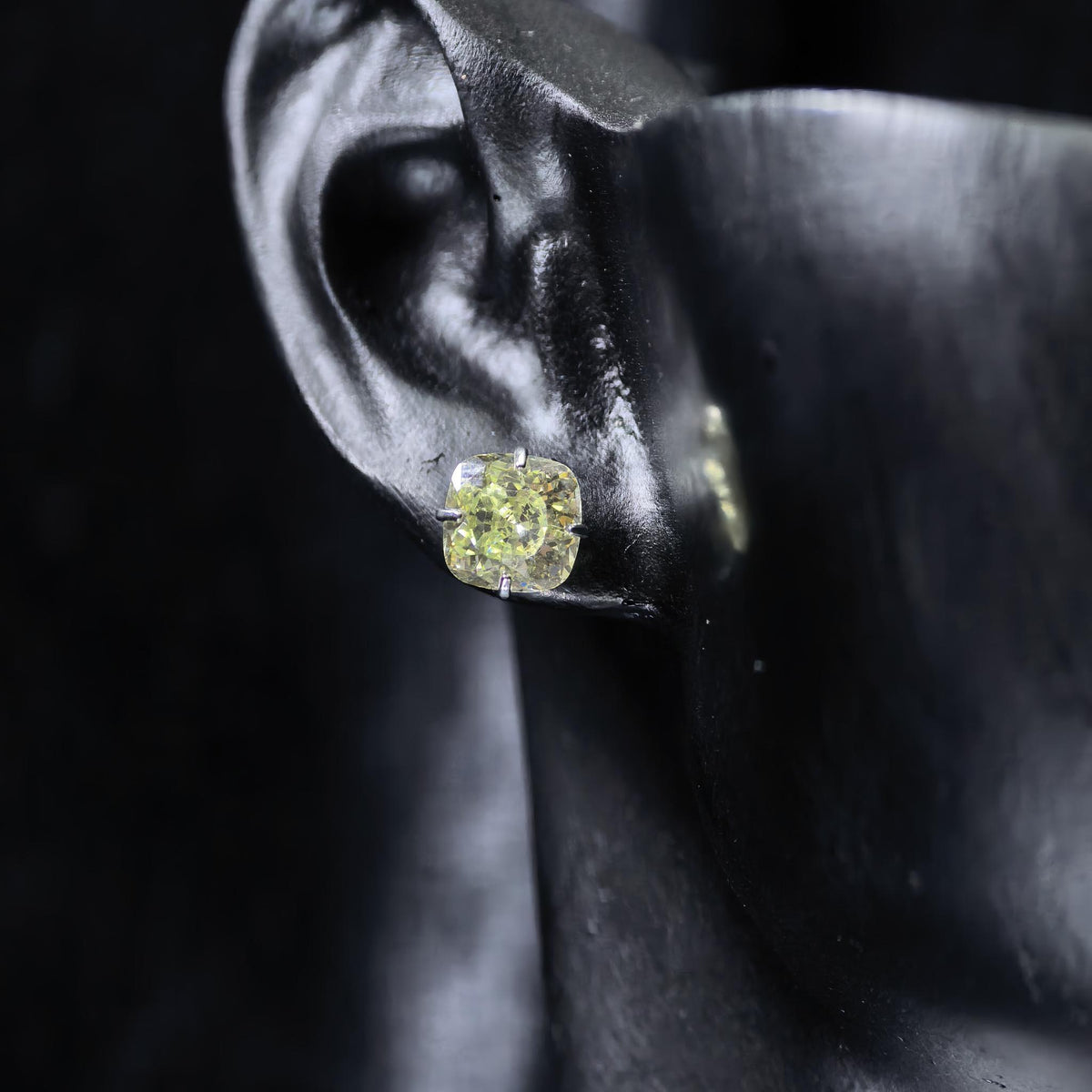 6mm fat square bouquet‑cut light apple green cz titanium‑steel screw‑back stud earring