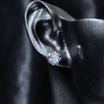 6mm four‑leaf clover‑cut d color white cz titanium‑steel screw‑back stud earring