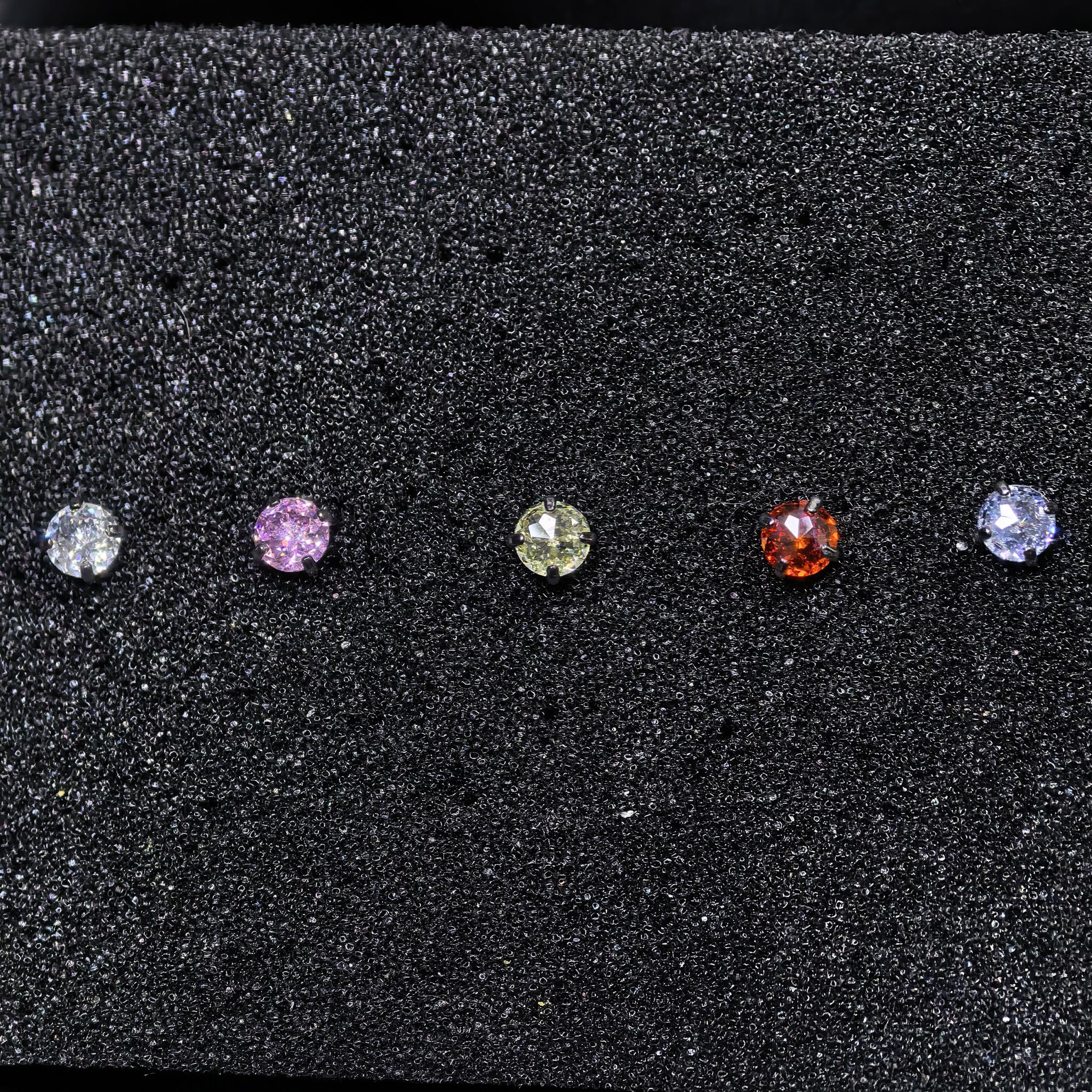 4mm Starburst cut cubic zirconia stud earring, knurled easy‑grip screw‑back titanium steel piercing jewellery, multi‑color zircon ear stud for sensitive ears