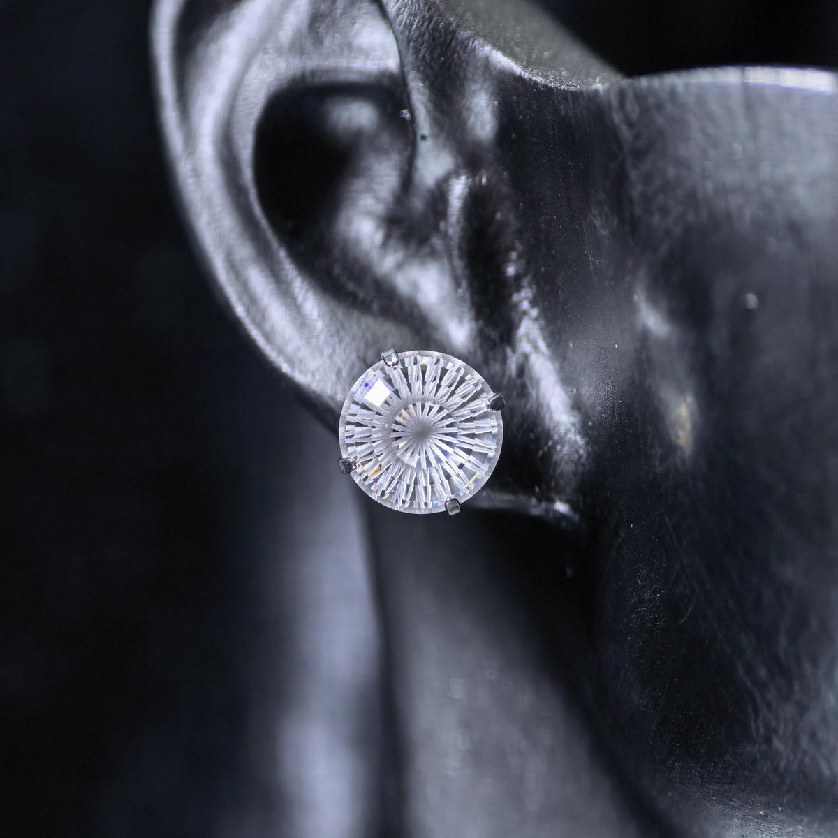 8mm conch‑cut d color white uncoated base cz titanium‑steel screw‑back stud earring