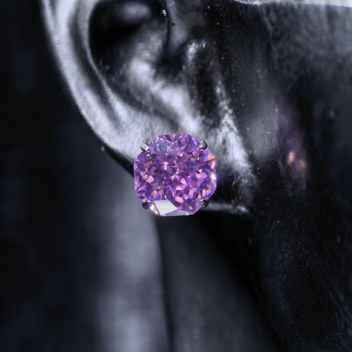 8mm octagonal bouquet‑cut light fancy purplish rose cz titanium‑steel screw‑back stud earring