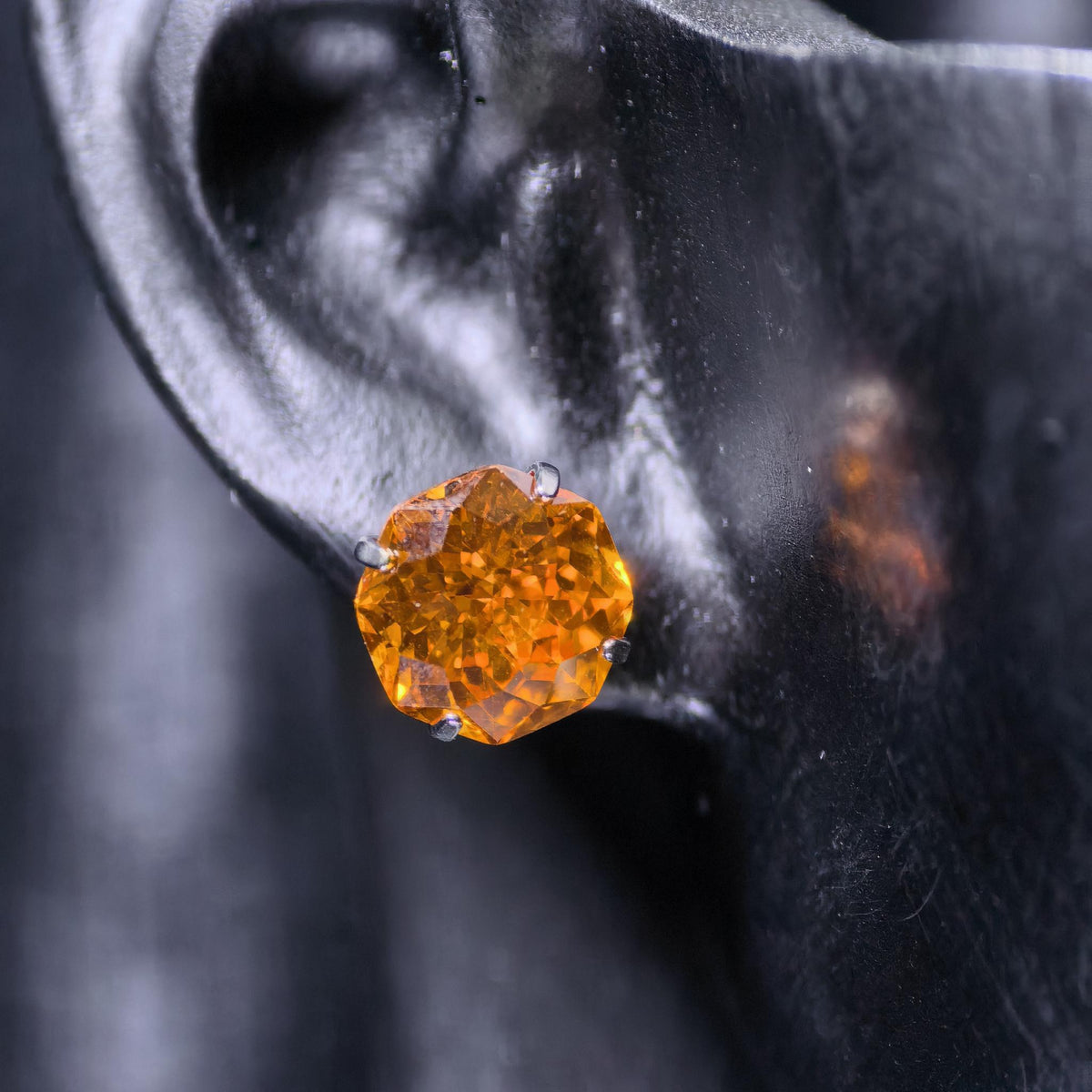 8mm octagonal bouquet‑cut mandarin orange tone cz titanium‑steel screw‑back stud earring
